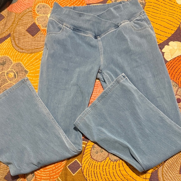 Waist slimming Light Blue Denim Pants - Picture 1 of 2